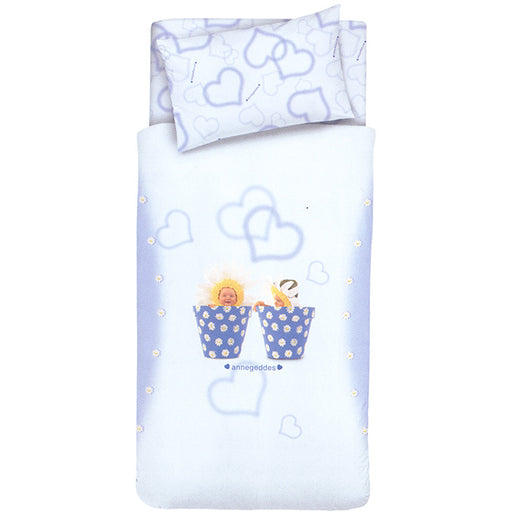 immagine-1-completo-piumone-lettino-sfilabile-anne-geddes-daisy-pots-azzurra-ean-8300160741747