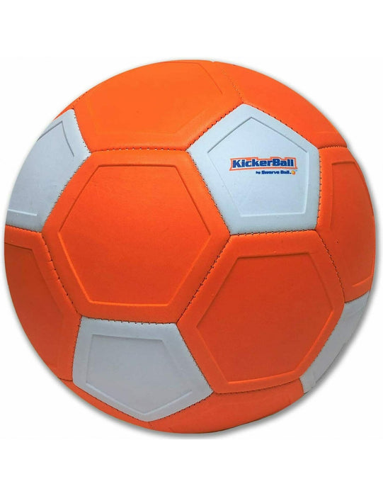immagine-1-grandi-giochi-kicker-ball-la-palla-che-si-piega-curva-e-aggira-gli-ostacoli-ean-8005124430124