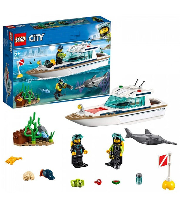 immagine-1-lego-60221-yacht-per-immersioni-ean-5702016369533