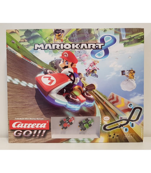 immagine-1-pista-mario-kart-8-circuito-5-metri-con-mario-e-yoshi-ean-4007486624153