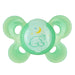 immagine-1-succhietto-chicco-physio-comfort-silicone-verde-4m-luminescente-ean-8058664008551