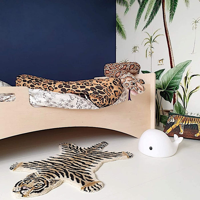 immagine-2-flow-amsterdam-luce-notturna-a-led-moby-la-balena-new-30cm-ean-8717953275448