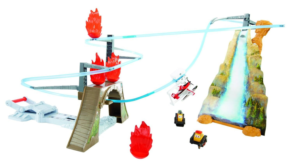 immagine-3-mattel-planes-fire-attacco-dall-alto-ean-746775311797