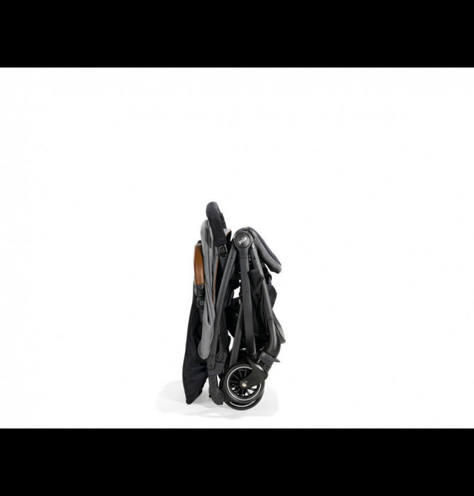 immagine-4-joie-joie-signature-passeggino-leggero-tourist-carbon-ean-5056080611198